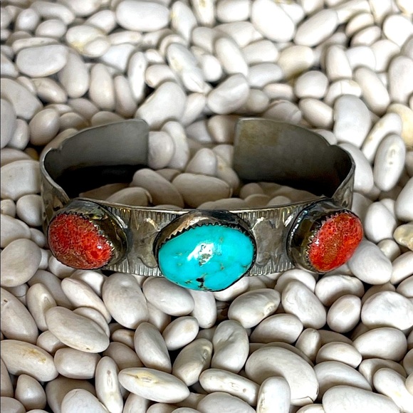 native American Turquoise and Red Stone sterling Silver vintage cuff  Bracelet - Picture 4 of 12